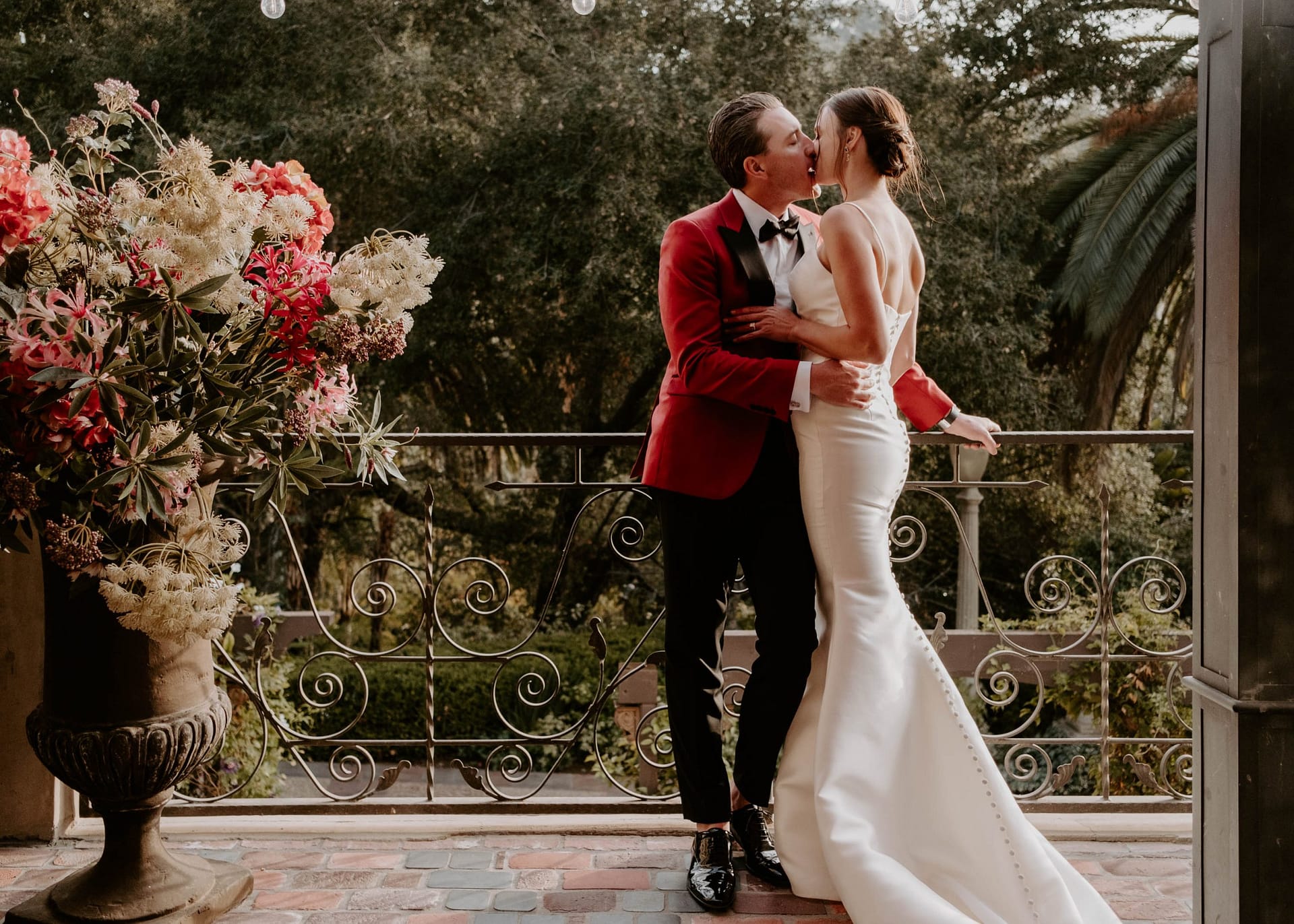 Houdini Estate Wedding Los Angeles Archives Soul And Veil Photography 